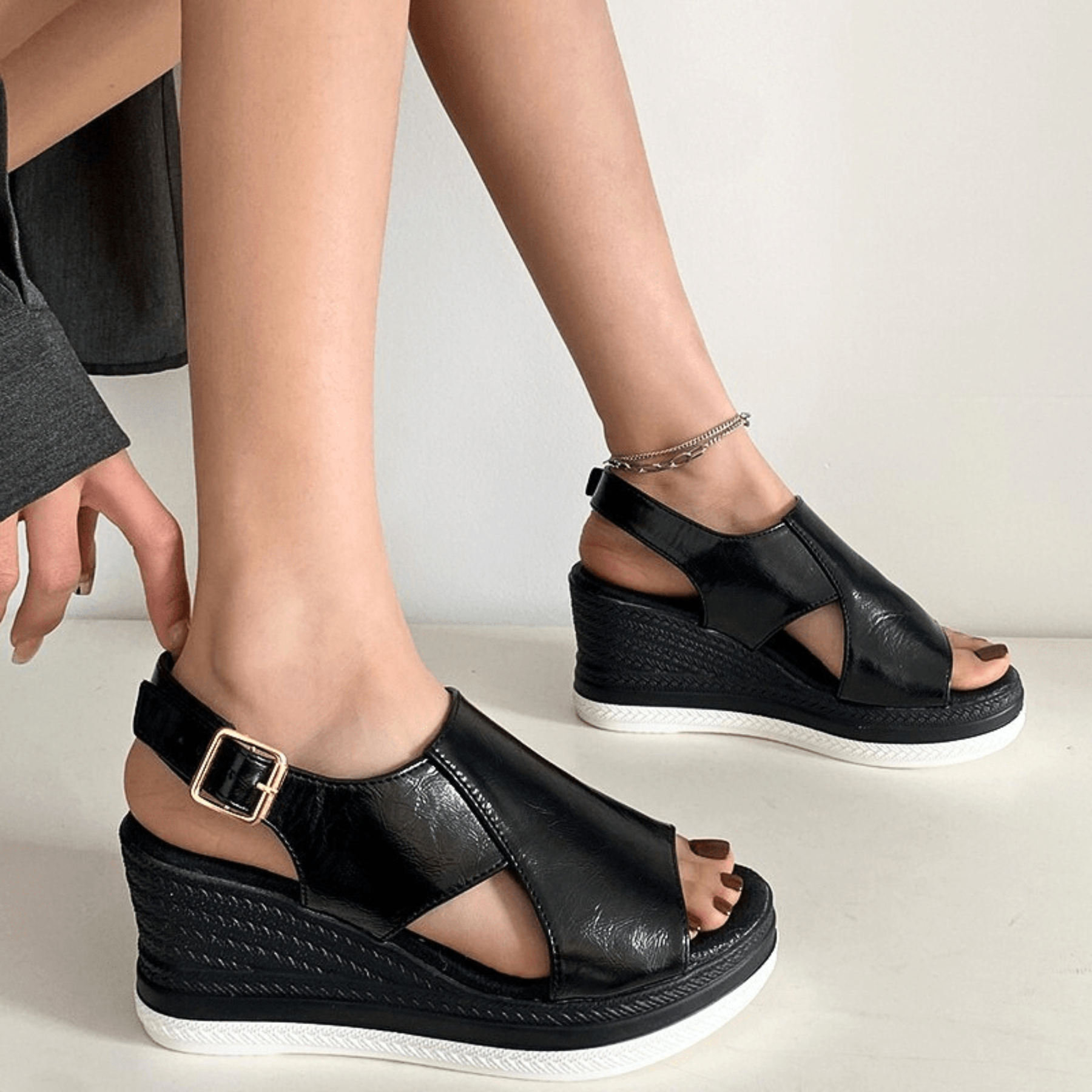 Karla | Dame Metallisk Plateau Komfort Sandaler